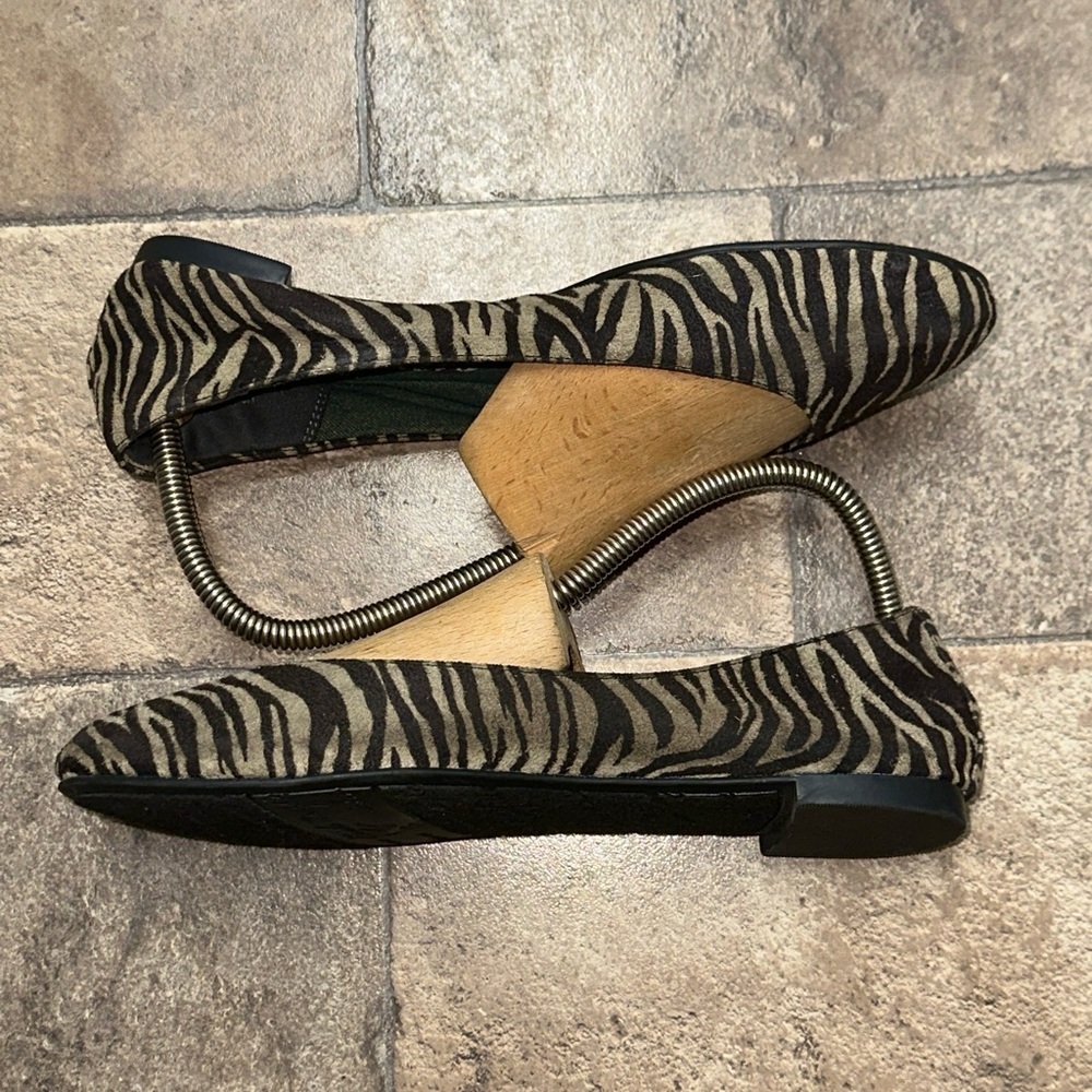 American Eagle Outfitters Zebra Print Flats - Black and Tan